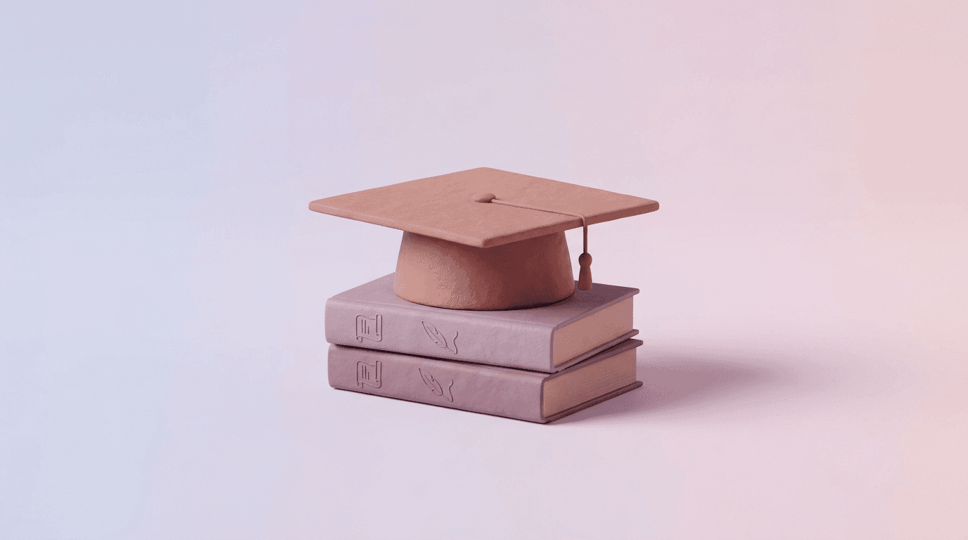 Ilustración 3D de un birrete de graduación mate sobre dos libros apilados, fondo degradado lavanda-rosa